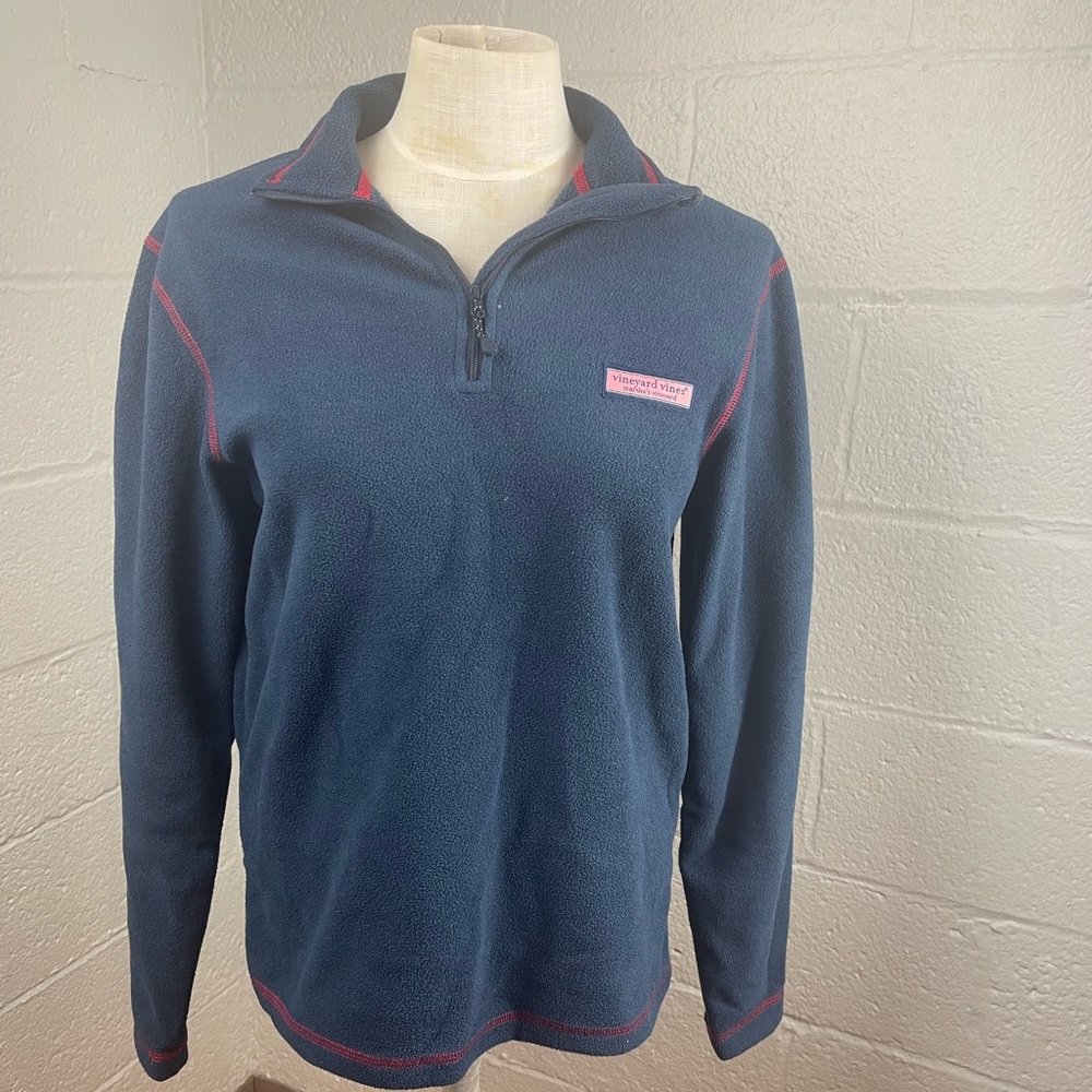 XS blue vineyard vines, Martha Vineyard sweatshirt